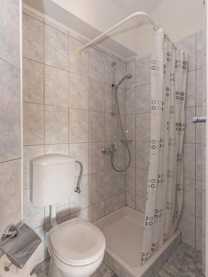 Apartments Dalmata Biograd Na Moru Bagian luar foto